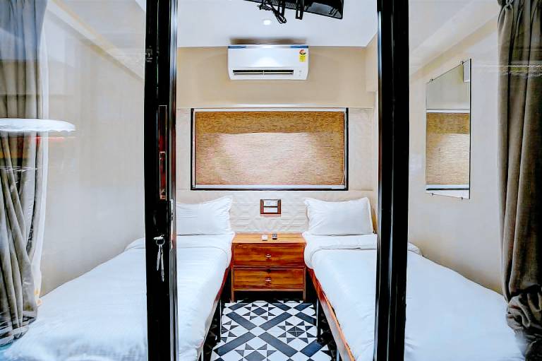 Hostel Kondivita