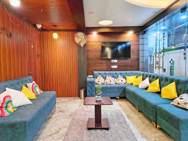 YATRAM HOSTEL — photo 3