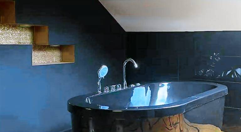 Holiday apartment with jacuzzi — photo 2