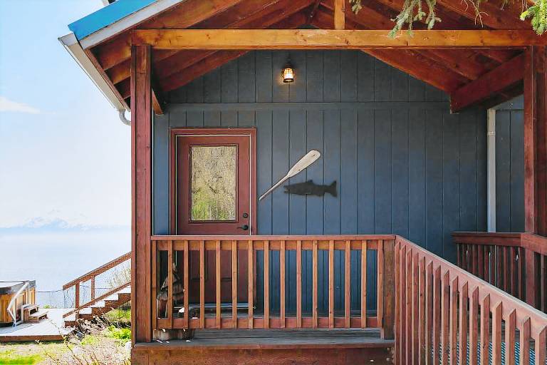 Cabin Homer