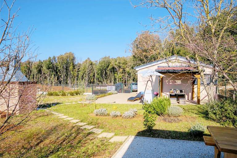 Fully equipped house with patio, BBQ & garden | Pet-friendly — photo 2