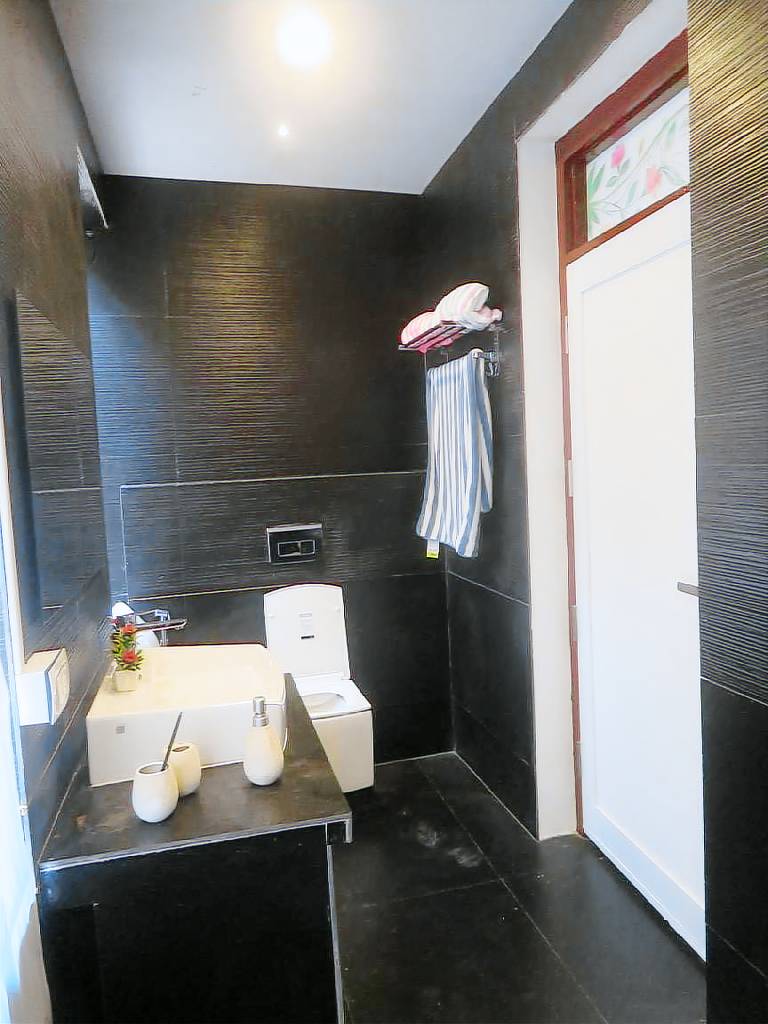 Luxury 7BHK Villa in Ratnagiri Pool-24 Guests — photo 3