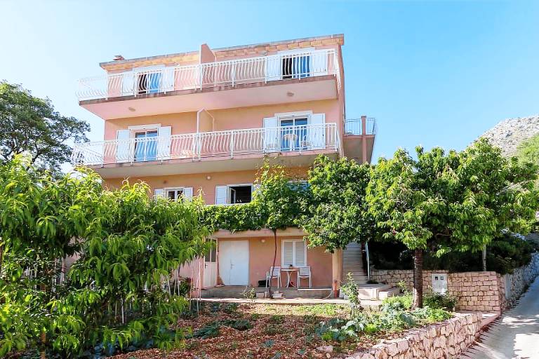 Apartma  Mlini