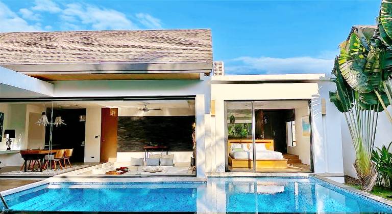 Ample villa with pool | Pets are welcome — photo 3