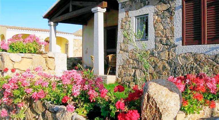 House with 2 rooms for 4 persons — photo 4