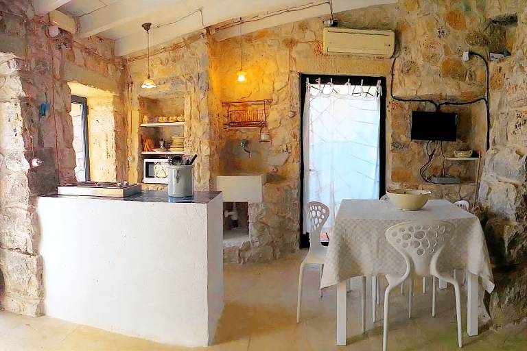 Charming Apartment with Jacuzzi and Sea View - Salve, 85 sqm — photo 4