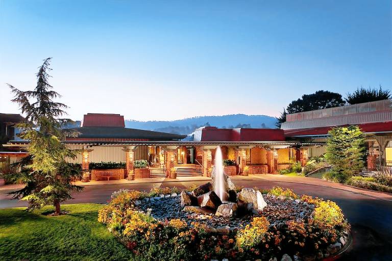 uka  Monterey