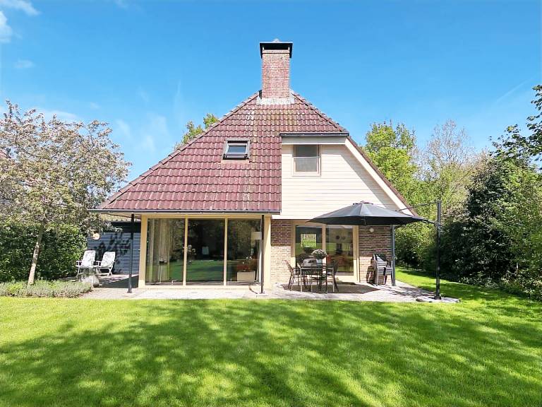 DG1813 Ferienhaus im Havelte