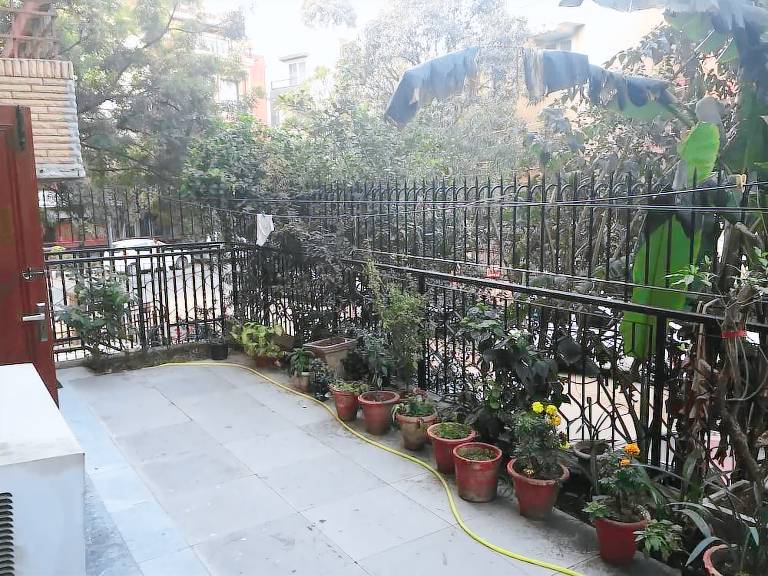 Apartment  Sanjay Van