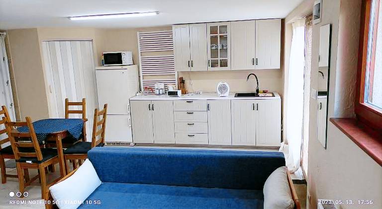 Lovely rental apartment with terrace, sauna & yard | Perfect for remote work | Pets allowed — photo 4