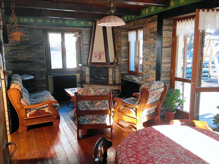 Apartment with 2 rooms for 7 persons — photo 2