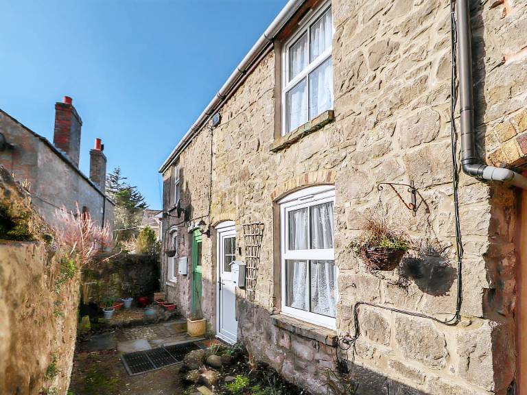 Cottage Caerwys