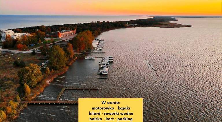 HT Houseboats - luksusowe domki na wodzie - sauna, jacuzzi in Koszalin