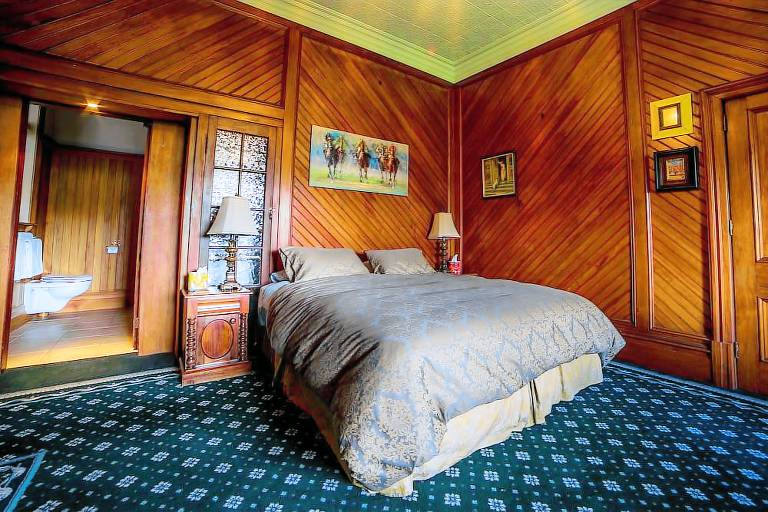 Bed and breakfast  Takaka