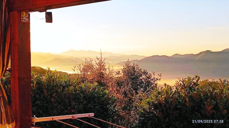 Ferienwohnung in Mattarana, Italienische Riviera für max. 3 Personen Ferienwohnung in Mattarana, Italienische Riviera für max. 3 Personen