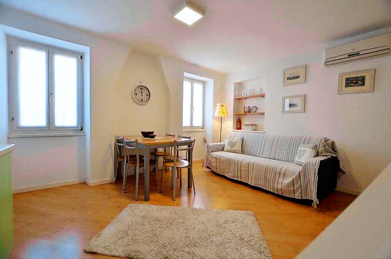 Apartment | Pet-friendly — photo 2