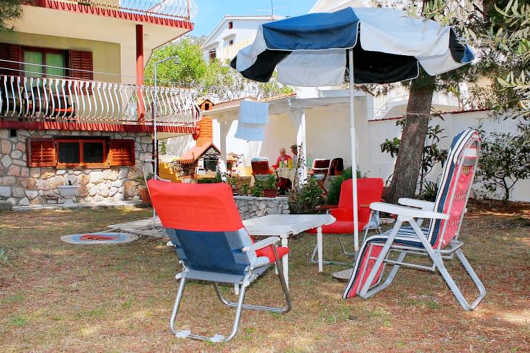 Two bedroom apartment with terrace and sea view Zavala, Hvar (A-594-a) — photo 2