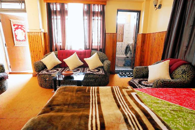 Apartment Chauk Bazaar
