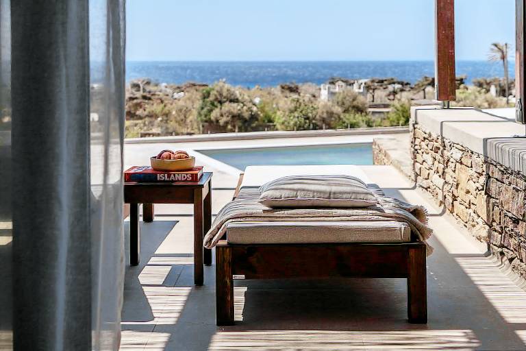 Ela Tinos in Tinos