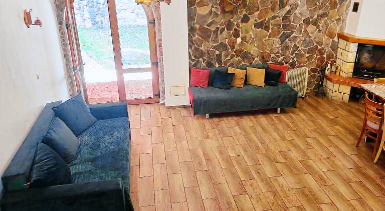 House with 4 rooms for 12 persons — photo 3