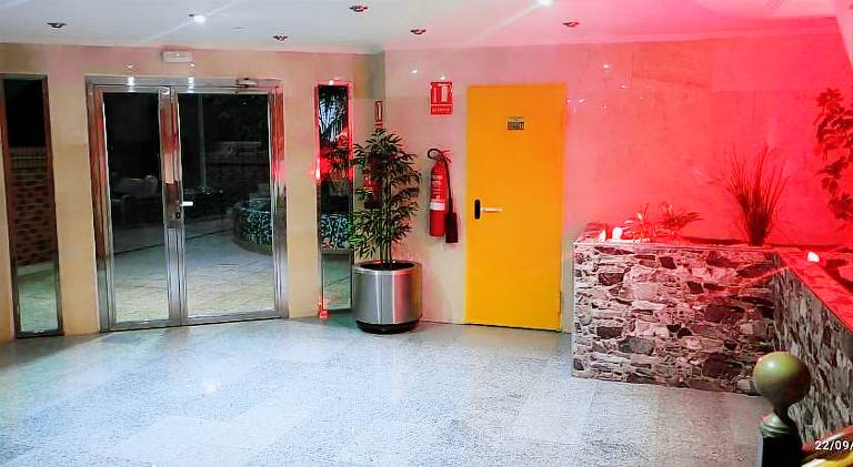 Rental apartment with pool — photo 4