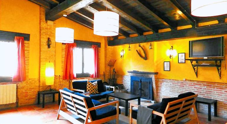 Hostel El Lago, Caceres — photo 2