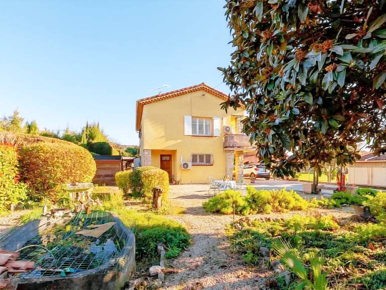 Appartement  Auribeau-sur-Siagne