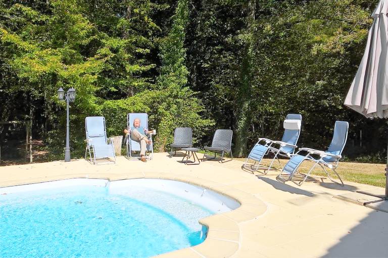 Villa with pool, terrace & garden | Nature view — photo 5