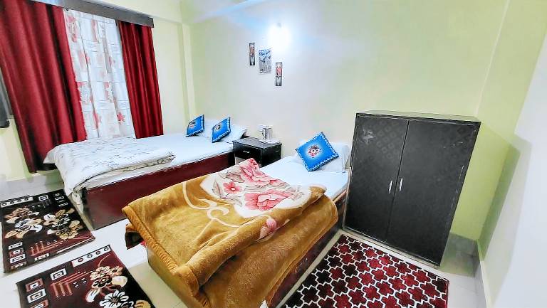 SAI Guest House at Gangtok Taxi Stand — photo 2