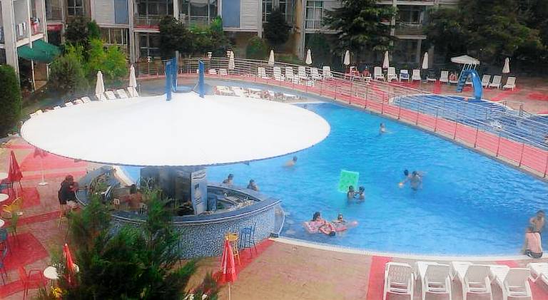 Apartment with patio, yard & private pool | Pets are welcome in Burgas