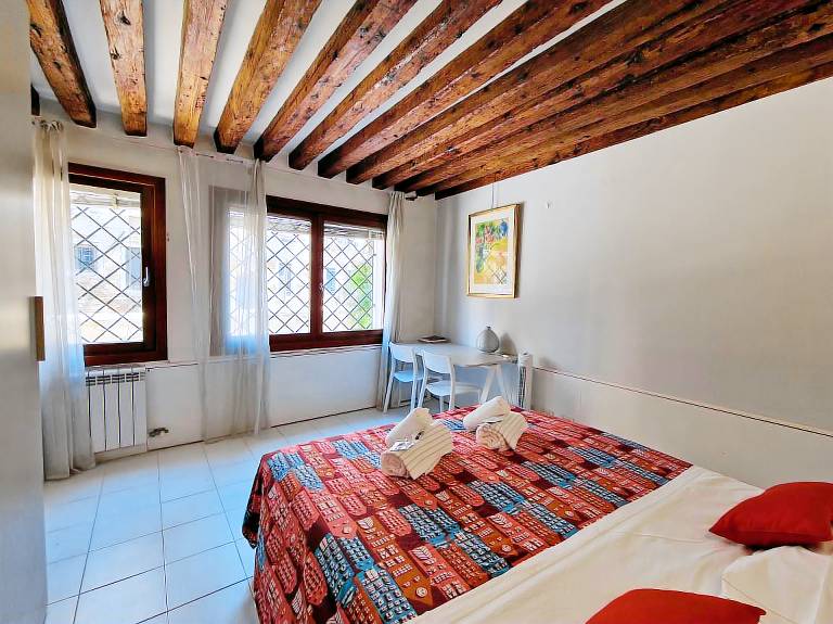House with 1 room for 2 persons — photo 3