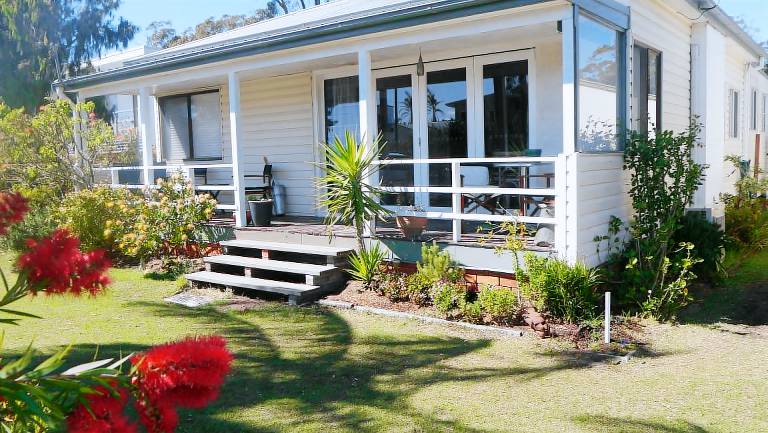 House Lake Conjola