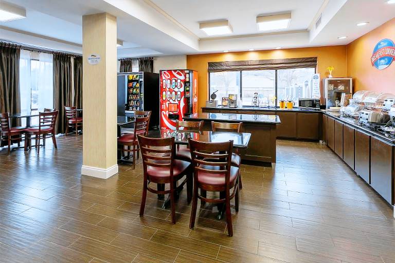 Baymont by Wyndham Saraland — photo 5