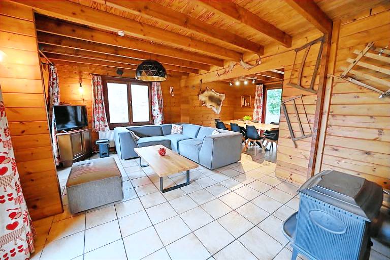 House with patio, garden & barbecue — photo 4