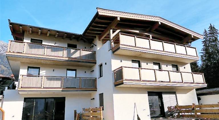 Apartment with garden in Kufstein