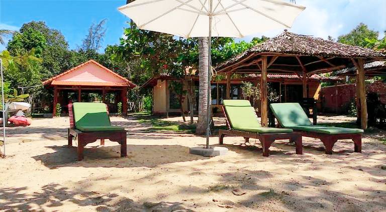 Gold Sand Beach Bungalow — photo 3
