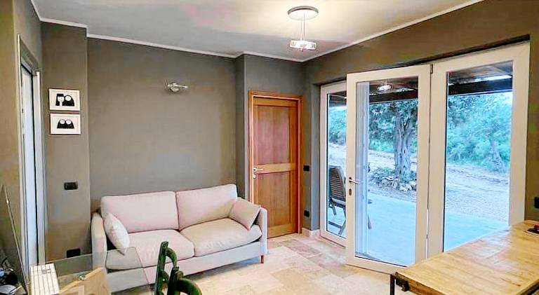 House with 2 rooms for 4 persons — photo 4
