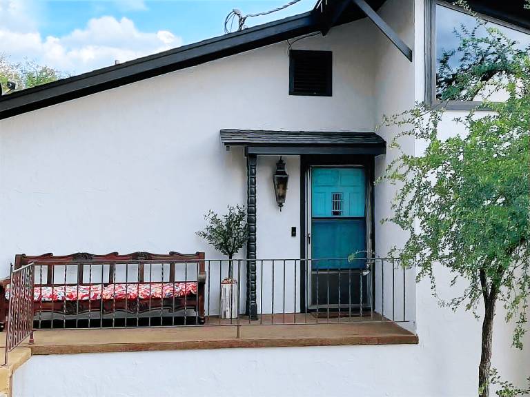 House Burnet