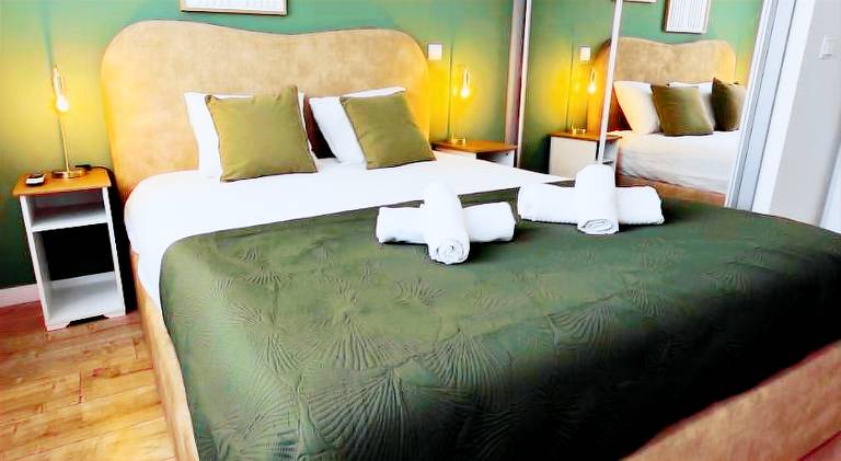 Wonderful apartment | Next to São Bento Railway Station | Pets allowed in Porto