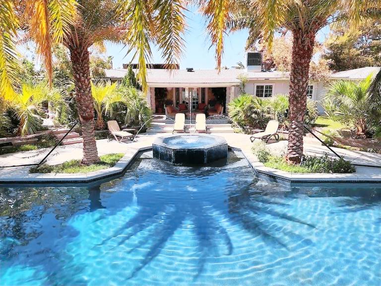 Villa Bonanza Village