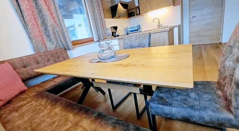 Rental apartment with yard & patio — photo 4