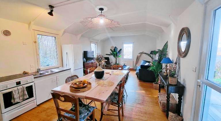 Charming vacation home | Pets allowed — photo 3