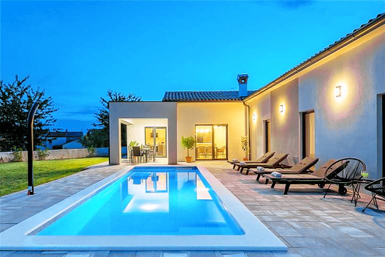 Villa Cell