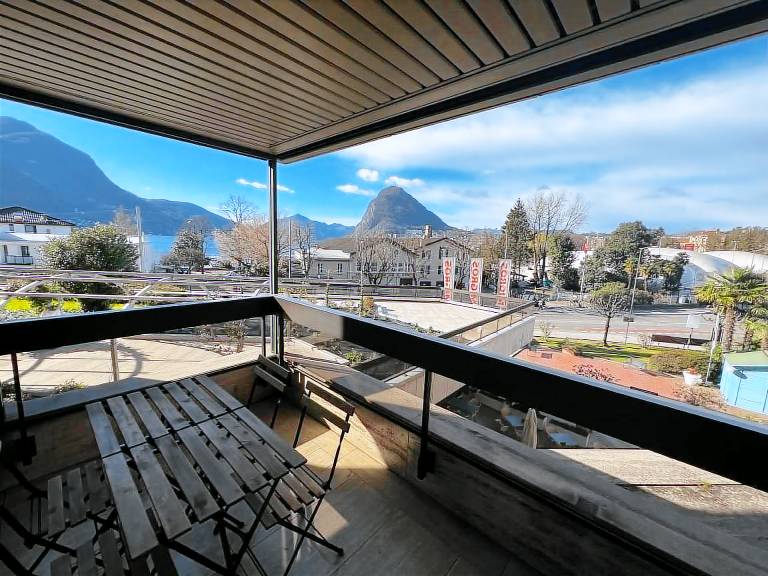 Ferienwohnung mit Hund in Lugano, Aldesago für max. 4 Personen Ferienwohnung mit Hund in Lugano, Aldesago für max. 4 Personen
