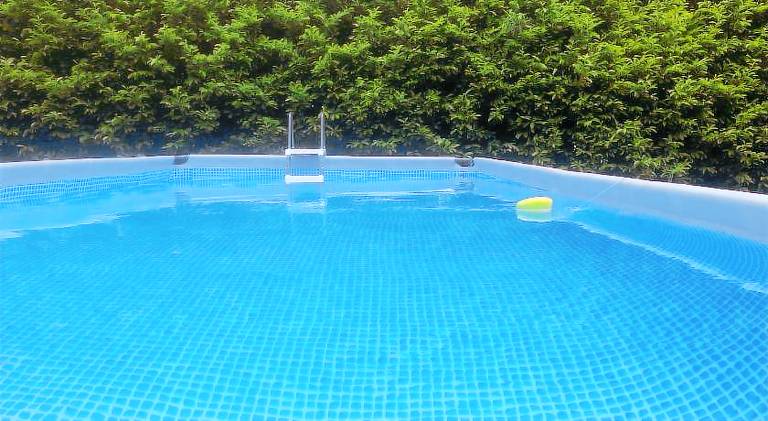House with pool | Pets allowed — photo 3