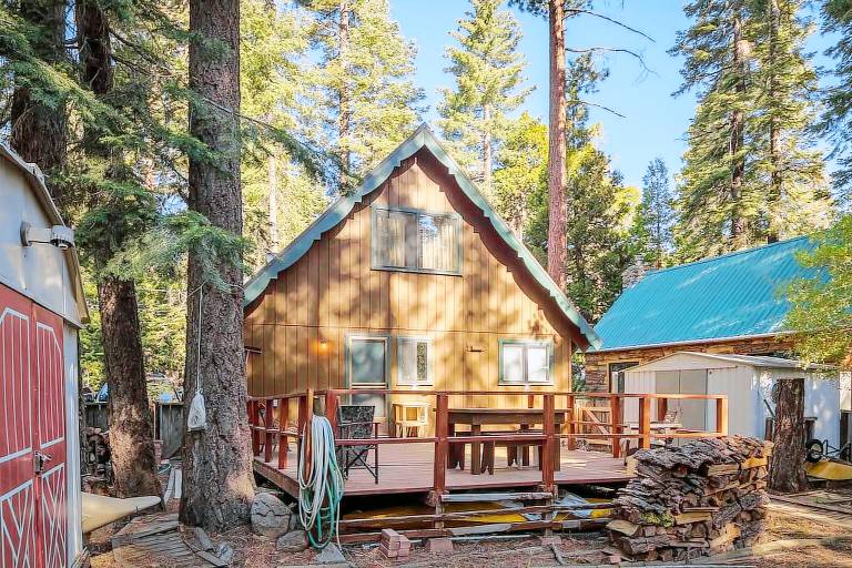 Cabin  Meeks Bay