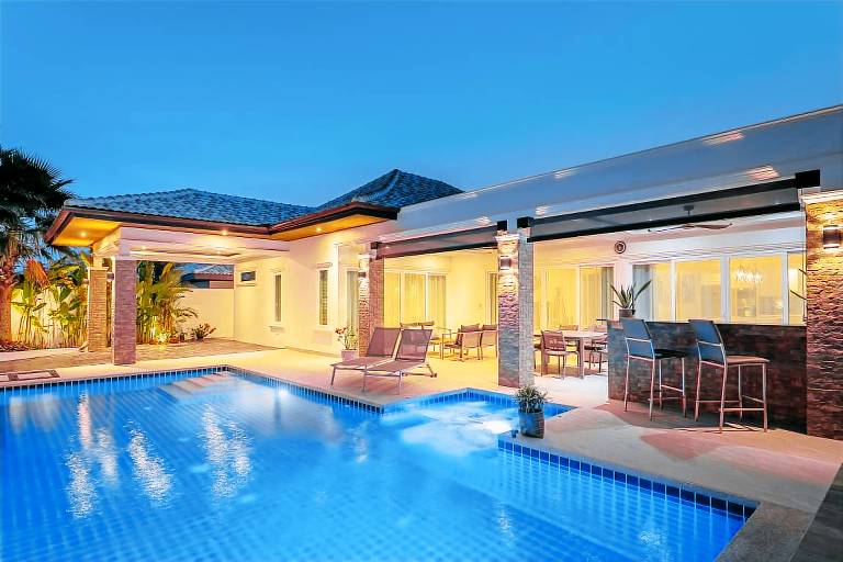 Villa Hin Lek Fai