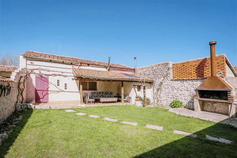 Casa Frumales
