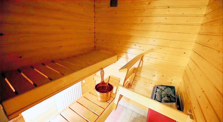 Apartment with sauna — photo 3