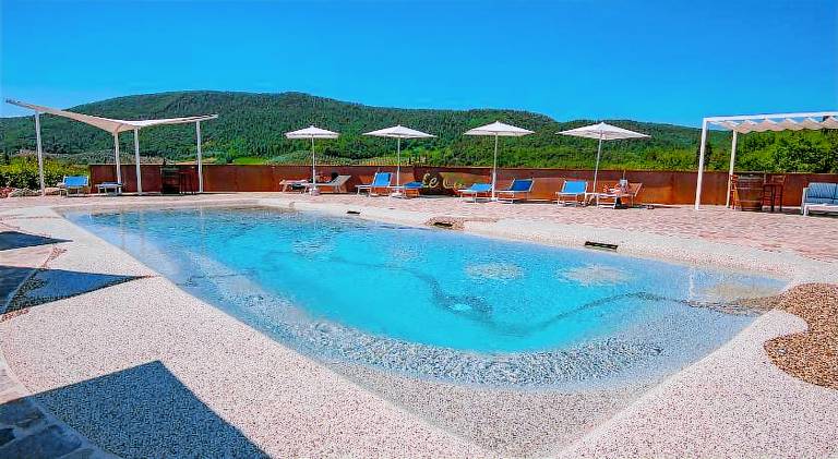 Beautiful house with pool, yard & barbeque | Pet-friendly in San Gimignano